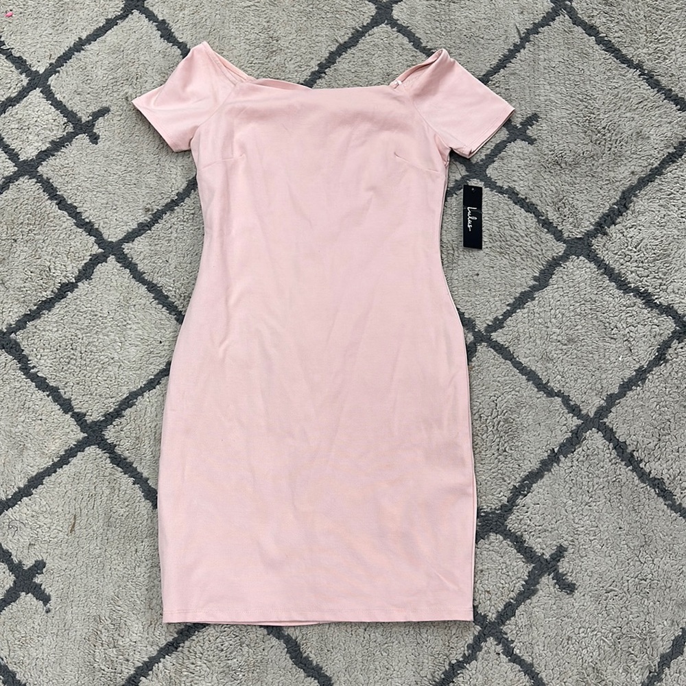 Lulus - Light Pink Off the shoulder Midi Dress - Excellent Condition - NWT!